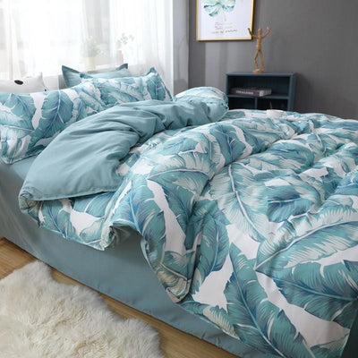 Groen En Wit Dekbedovertrek Met Tropische Bloemen